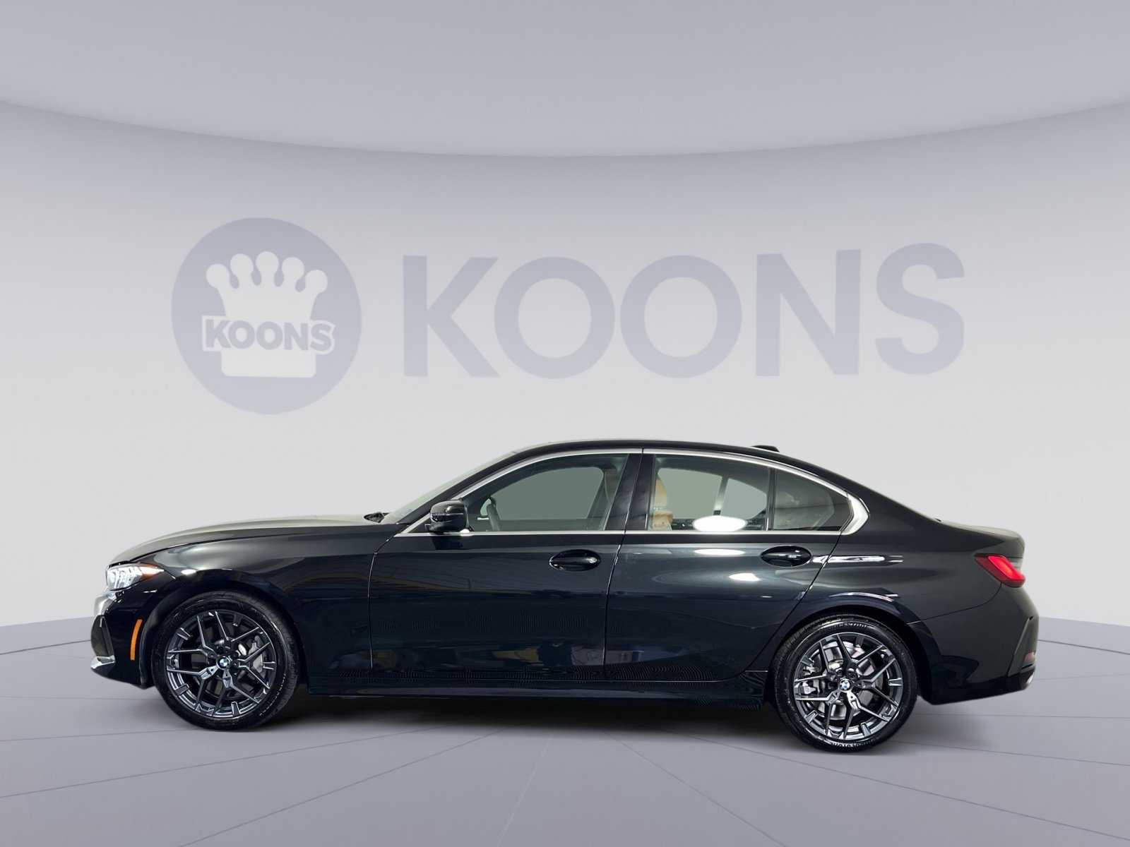 Used 2026 BMW 330i Sedan RWD image 2