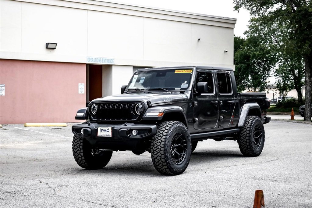 New 2024 Jeep Gladiator Sport image 6