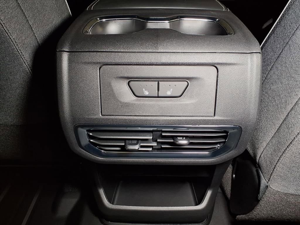 Used 2026 GMC Sierra EV Elevation w/ Premium Package AWD/4WD image 13