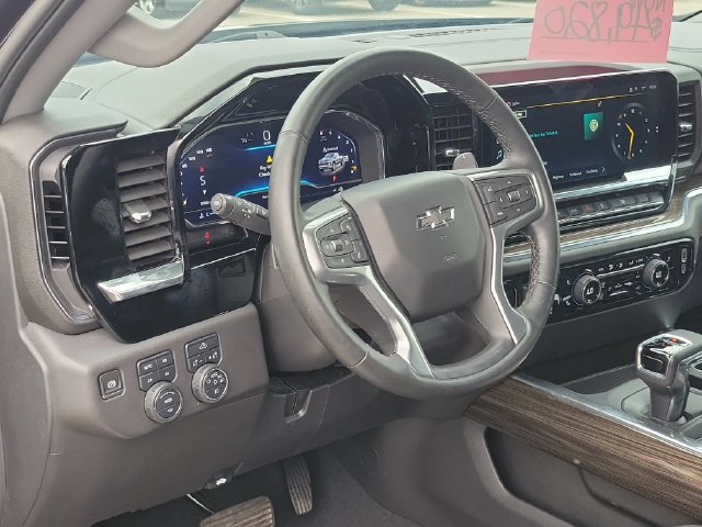 Used 2024 Chevrolet Silverado 1500 RST w/ Protection Package AWD/4WD image 8