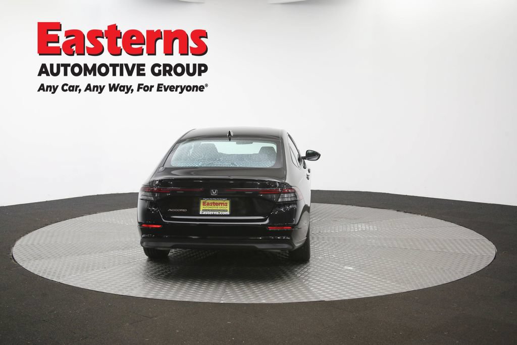 Used 2025 Honda Accord SE image 32
