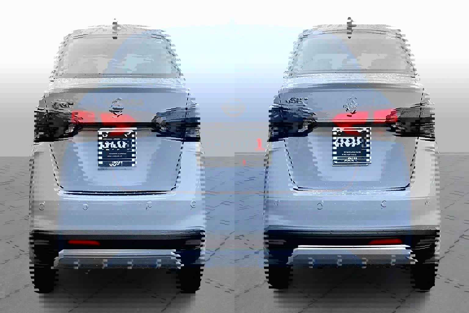 New 2025 Nissan Versa SV image 4