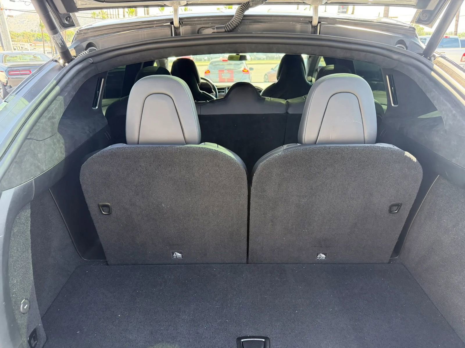 Used 2017 Tesla Model X 75D AWD/4WD image 9