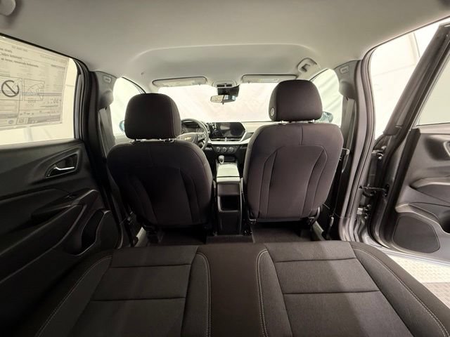 New 2026 Chevrolet Trax LS w/ LS Convenience Package FWD image 26