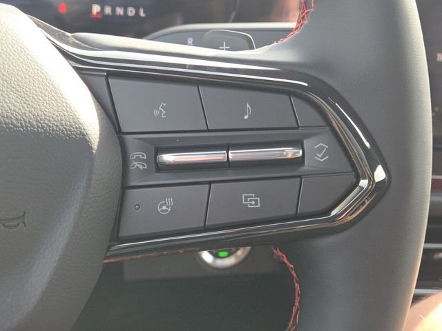 New 2026 Chevrolet Traverse RS w/ LPO, Floor Liner Package AWD/4WD image 17