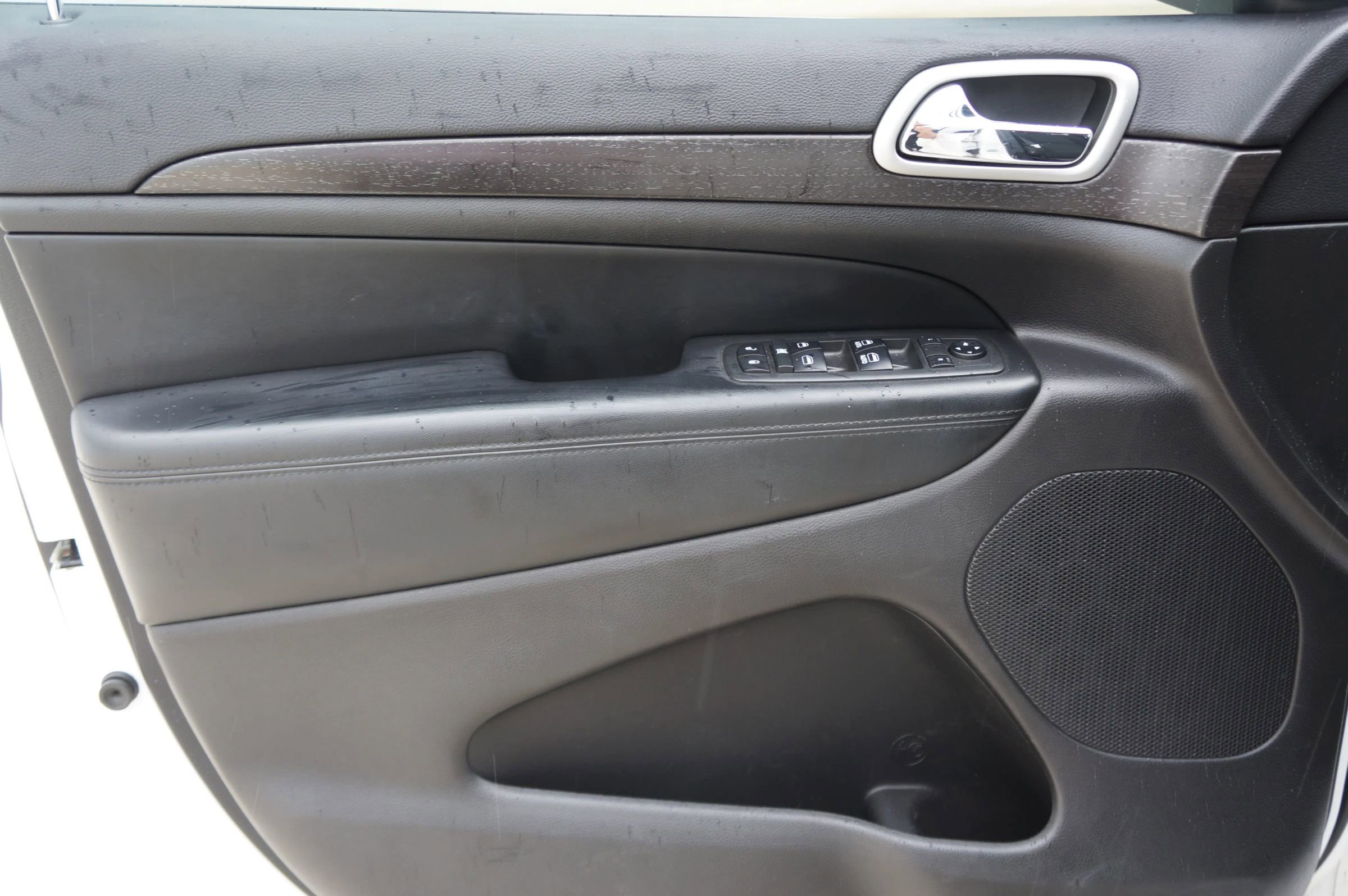 Used 2018 Jeep Grand Cherokee Laredo image 22