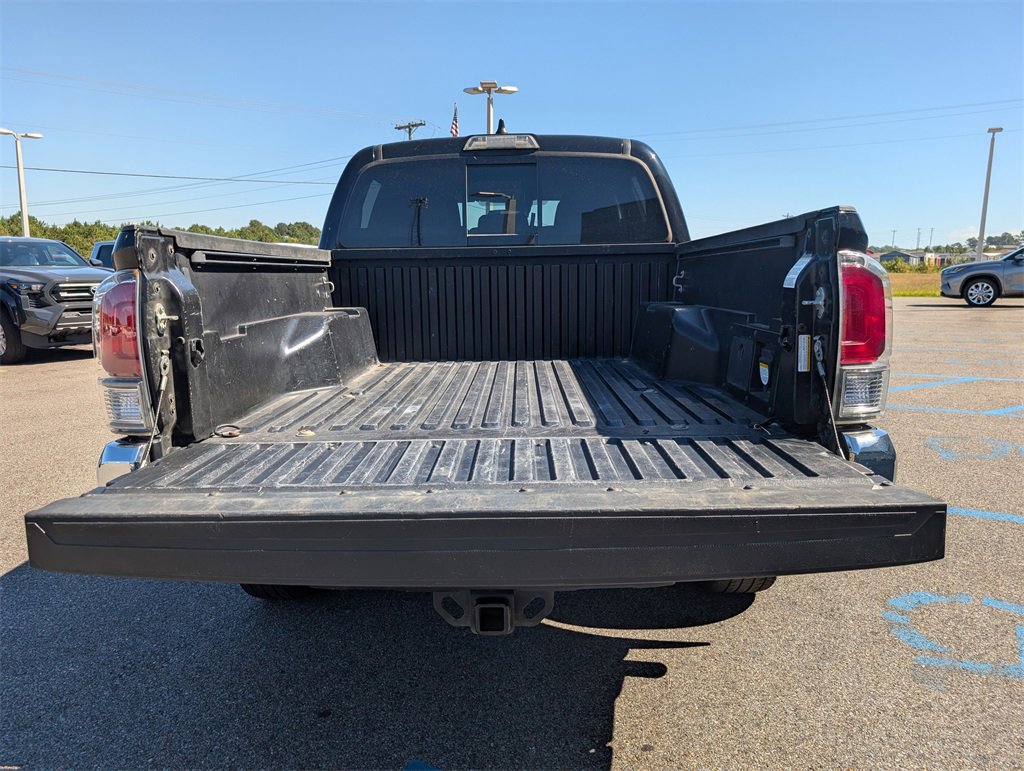 Used 2021 Toyota Tacoma TRD Off-Road image 35