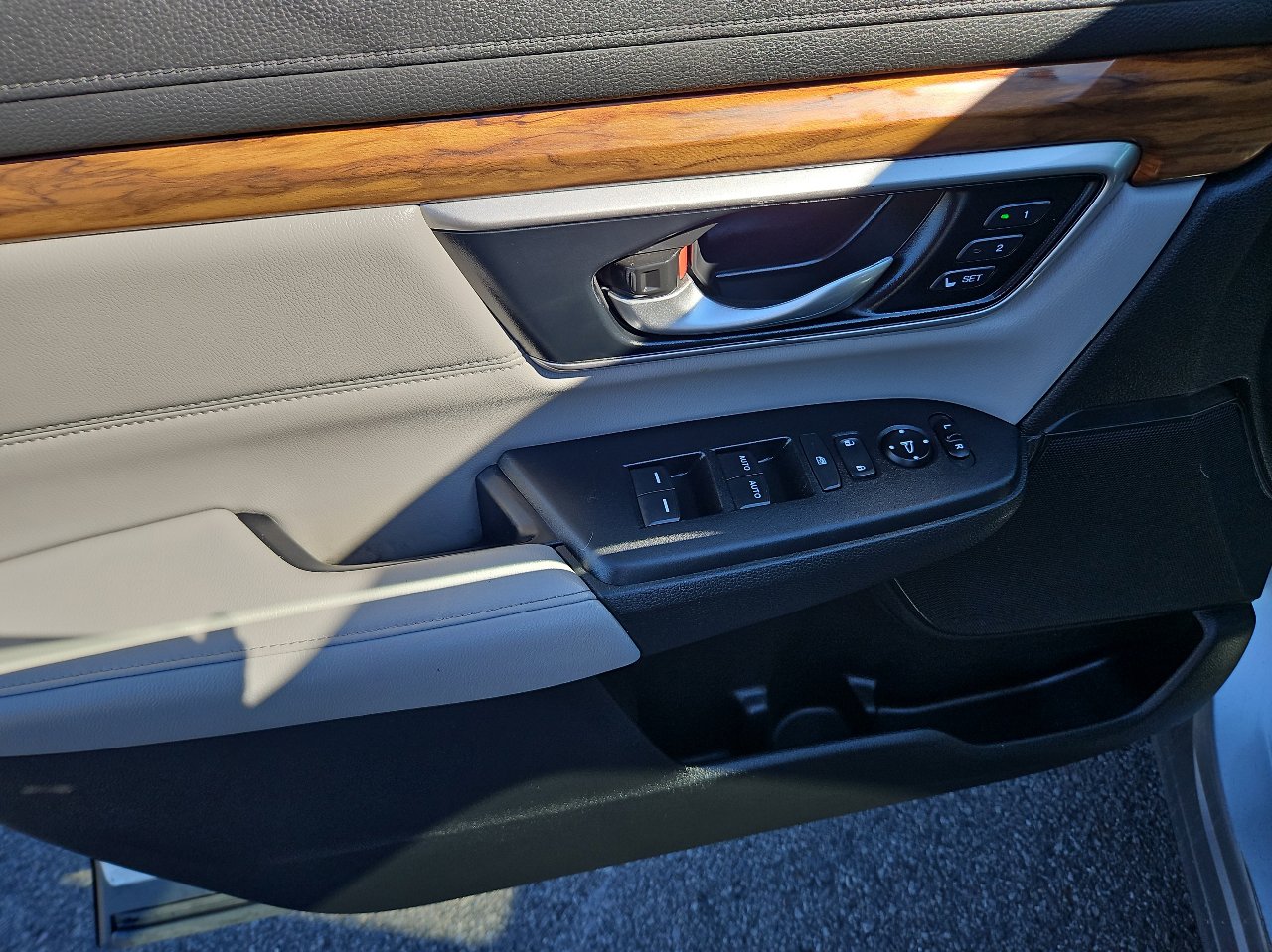 Used 2021 Honda CR-V EX-L image 15