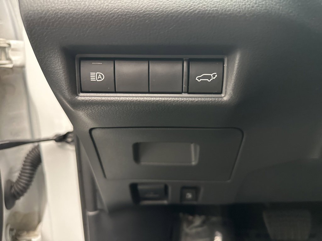 Used 2024 Toyota Grand Highlander XLE image 28