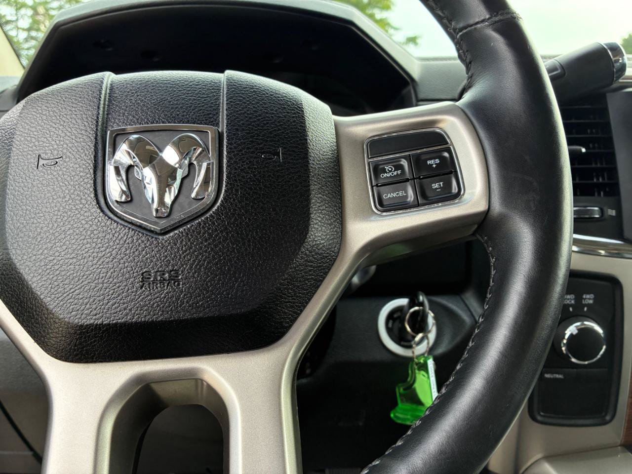 Used 2013 RAM 2500 Laramie AWD/4WD image 27