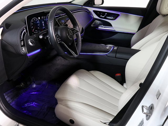 Used 2024 Mercedes-Benz E 350 4MATIC Sedan image 12