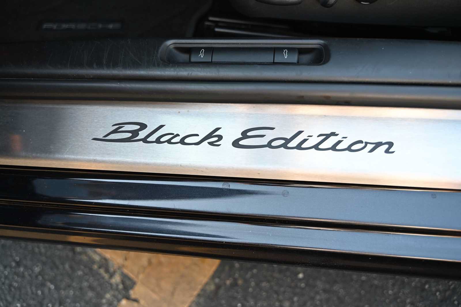 Used 2012 Porsche 911 Carrera Black Edition RWD image 23