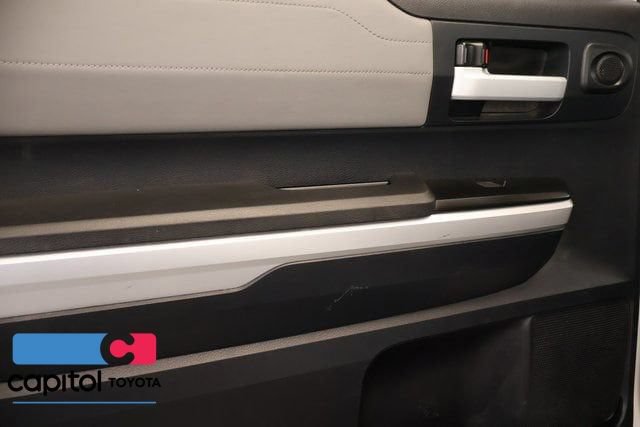 Used 2015 Toyota Tundra Limited w/ Limited Premium Package AWD/4WD image 30
