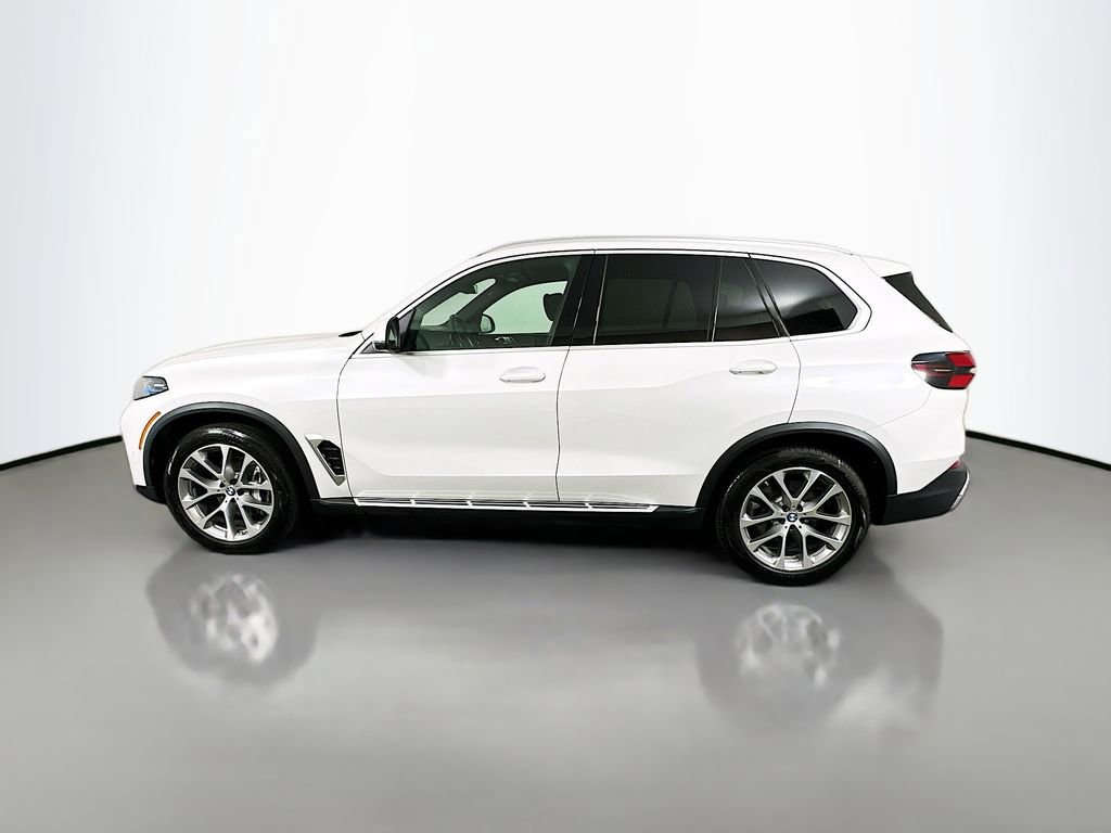 Used 2024 BMW X5 xDrive40i image 8