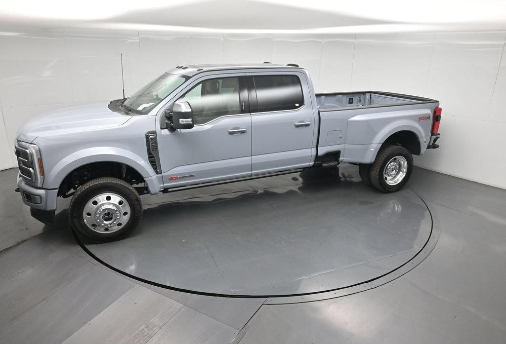 New 2026 Ford F450 Platinum w/ Platinum Plus Package AWD/4WD image 40