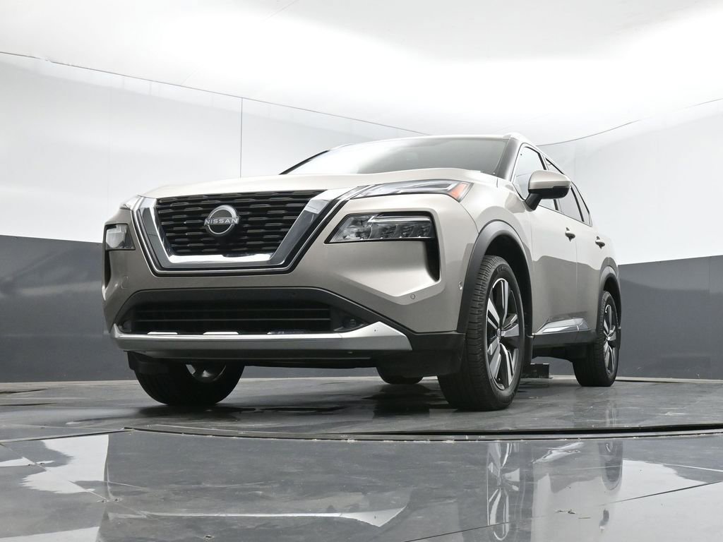 Used 2022 Nissan Rogue Platinum w/ Head-Up Display Package image 41