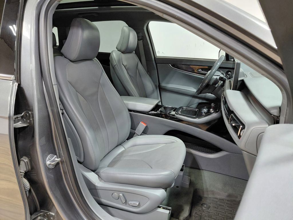 Used 2022 Lincoln Nautilus Reserve w/ Equipment Group 201A AWD/4WD image 28