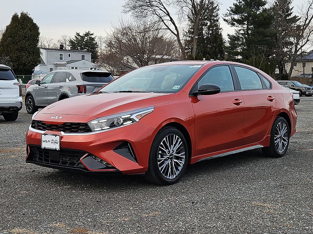 Used 2024 Kia Forte GT-Line FWD image 3