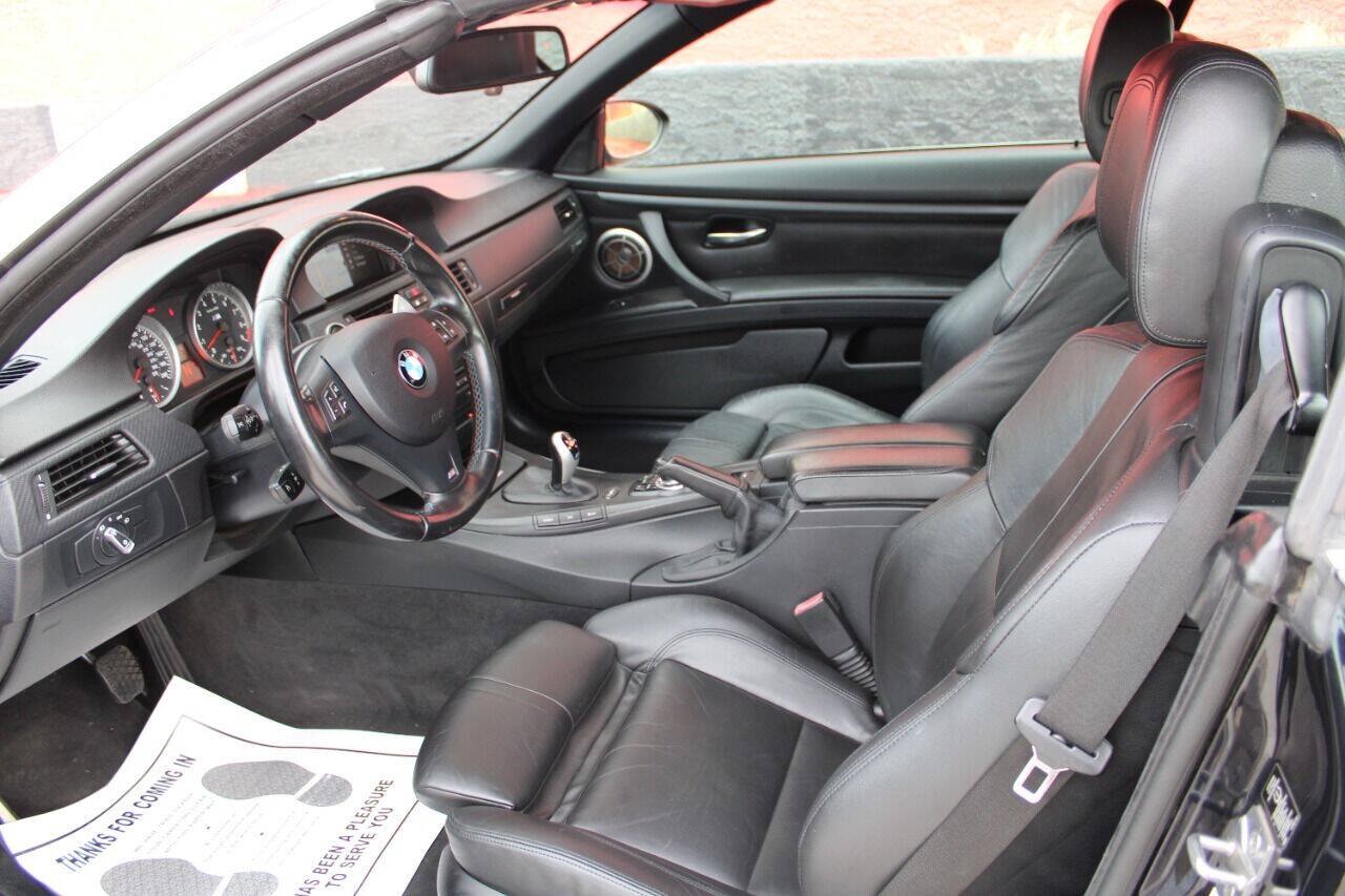 Used 2012 BMW M3 Convertible w/ Premium Pkg RWD image 17