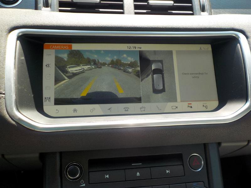 Used 2018 Land Rover Range Rover Evoque HSE image 11