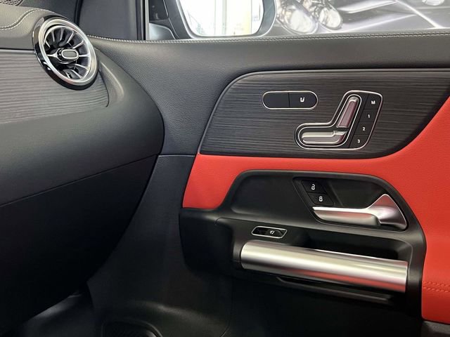 New 2026 Mercedes-Benz GLA 250 4MATIC image 32