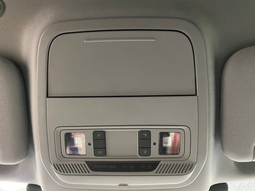 Used 2022 Ford Explorer XLT AWD/4WD image 28