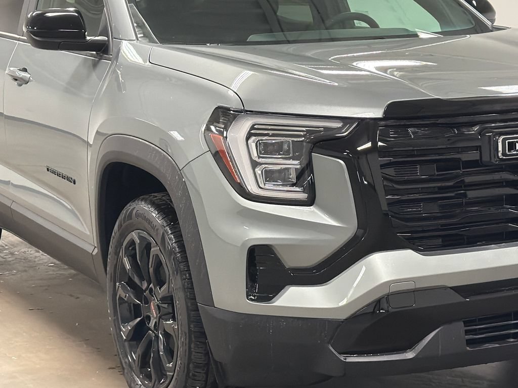 New 2027 GMC Terrain Elevation w/ Elevation Premium Package FWD image 4