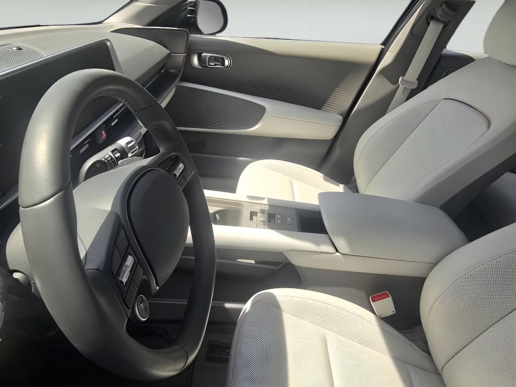 Used 2024 Hyundai Ioniq 6 SEL image 16
