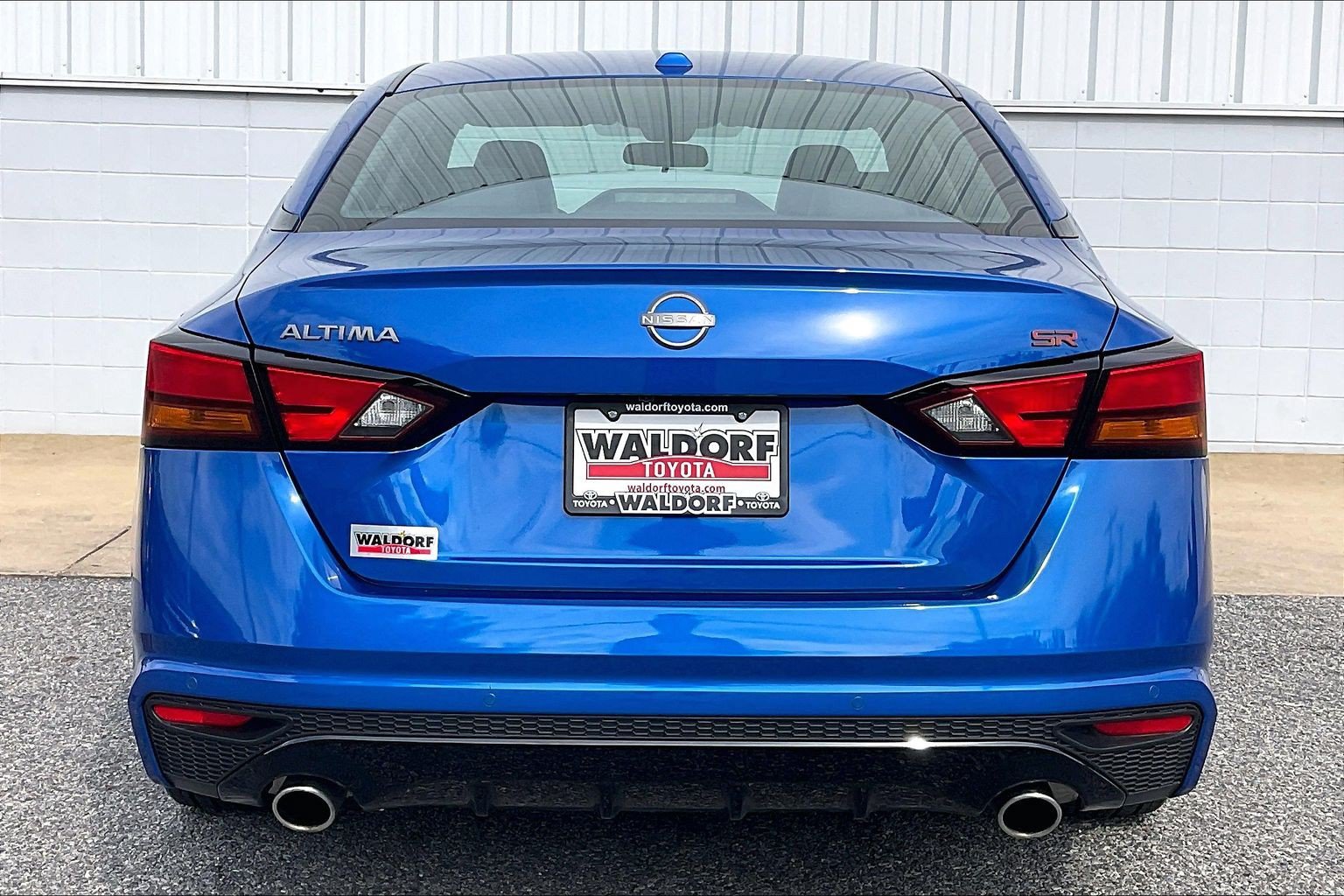 Used 2025 Nissan Altima 2.5 SR FWD image 5