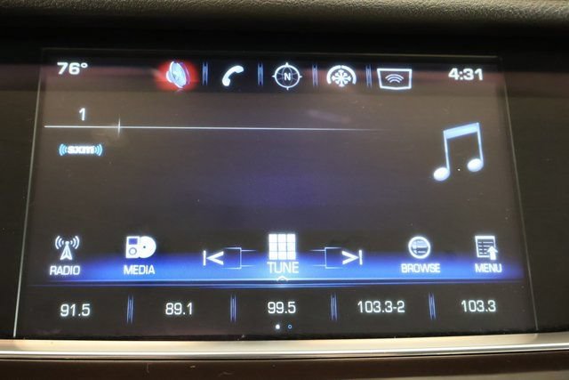 Used 2017 Cadillac XT5 Premium Luxury AWD/4WD image 22