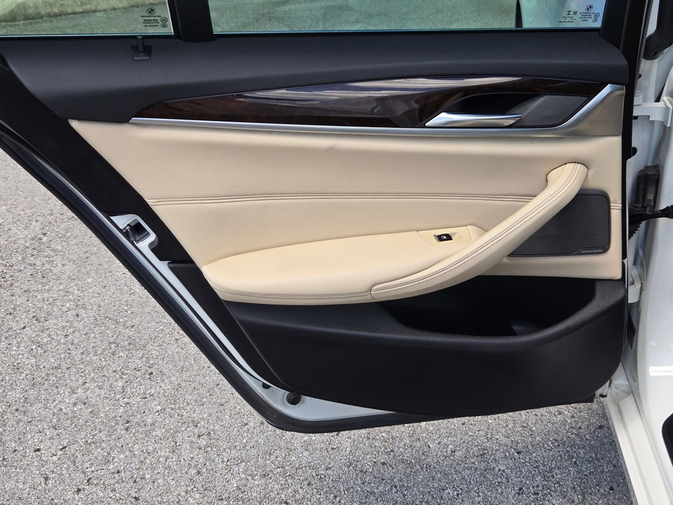 Used 2019 BMW 540i w/ Convenience Package RWD image 15