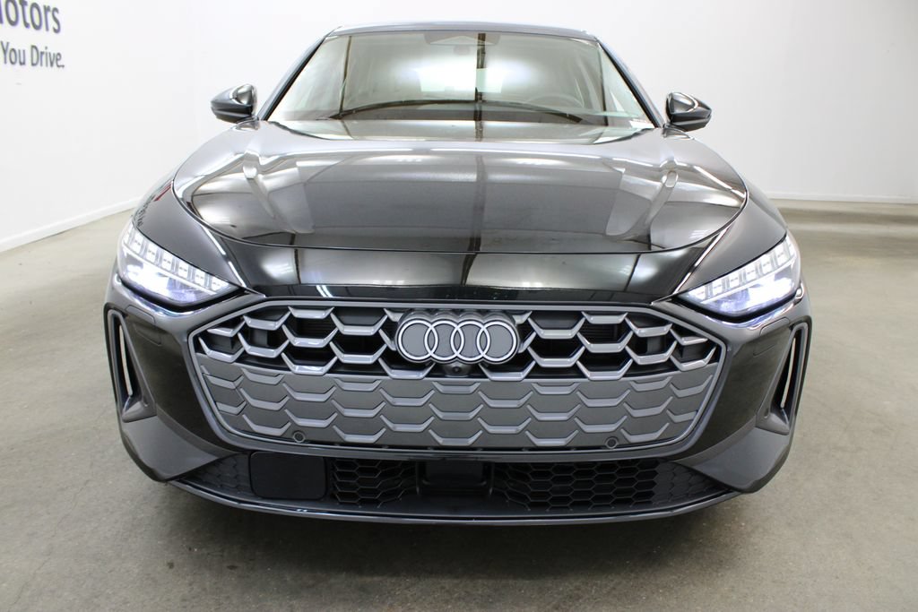 Used 2025 Audi A5 2.0T Premium Plus w/ Premium Plus AWD/4WD image 7