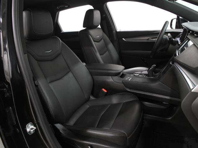 Certified 2024 Cadillac XT5 Luxury image 18