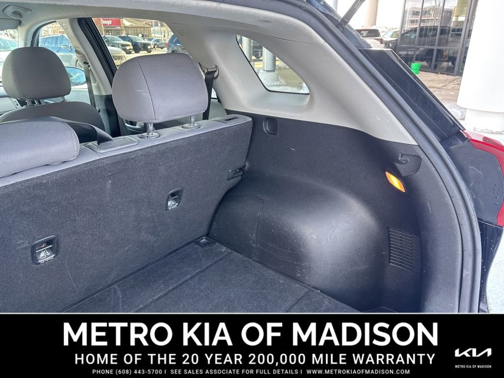 Used 2019 Kia Niro LX image 29