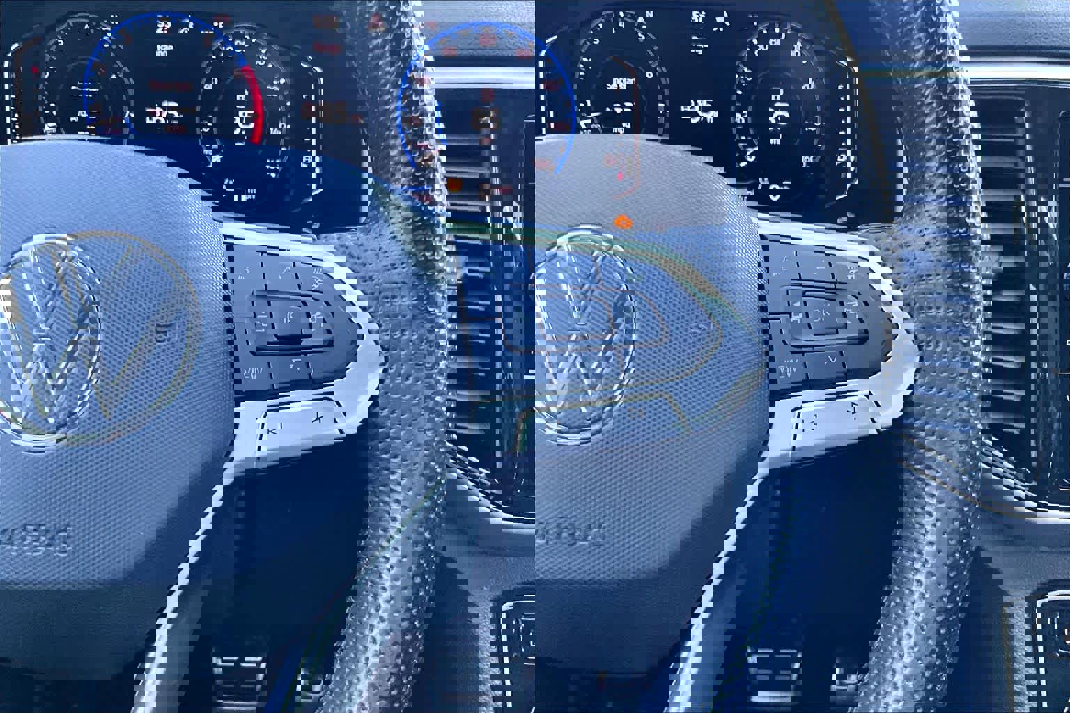 Used 2021 Volkswagen Atlas SEL Premium image 25