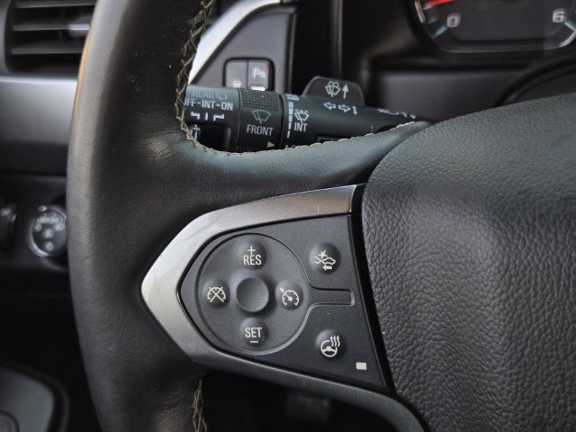 Used 2015 Chevrolet Suburban LTZ RWD image 29