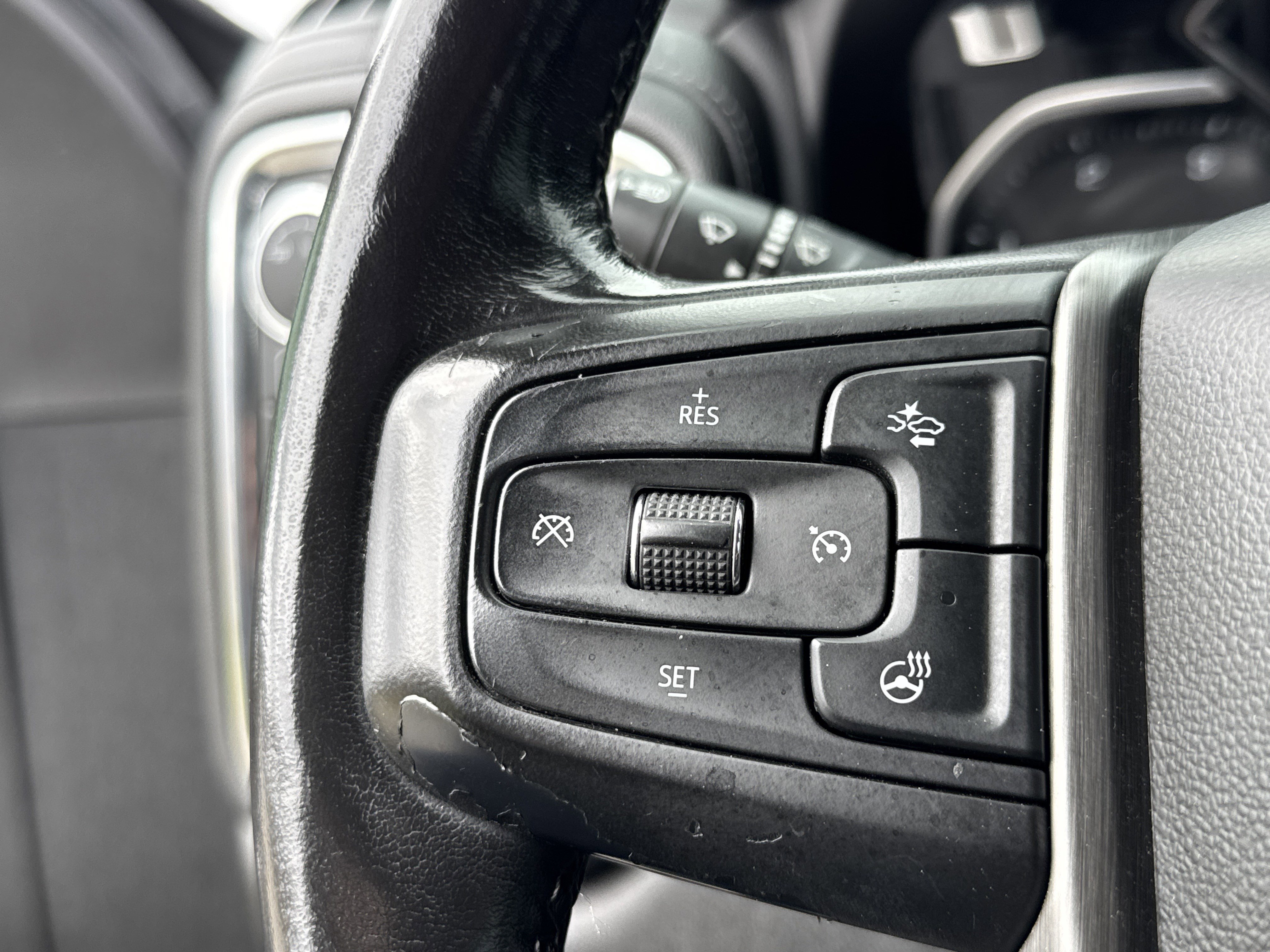 Used 2022 GMC Sierra 2500 Denali w/ Denali Ultimate Package image 23