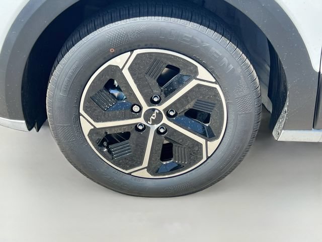 New 2026 Kia Niro LX FWD image 29
