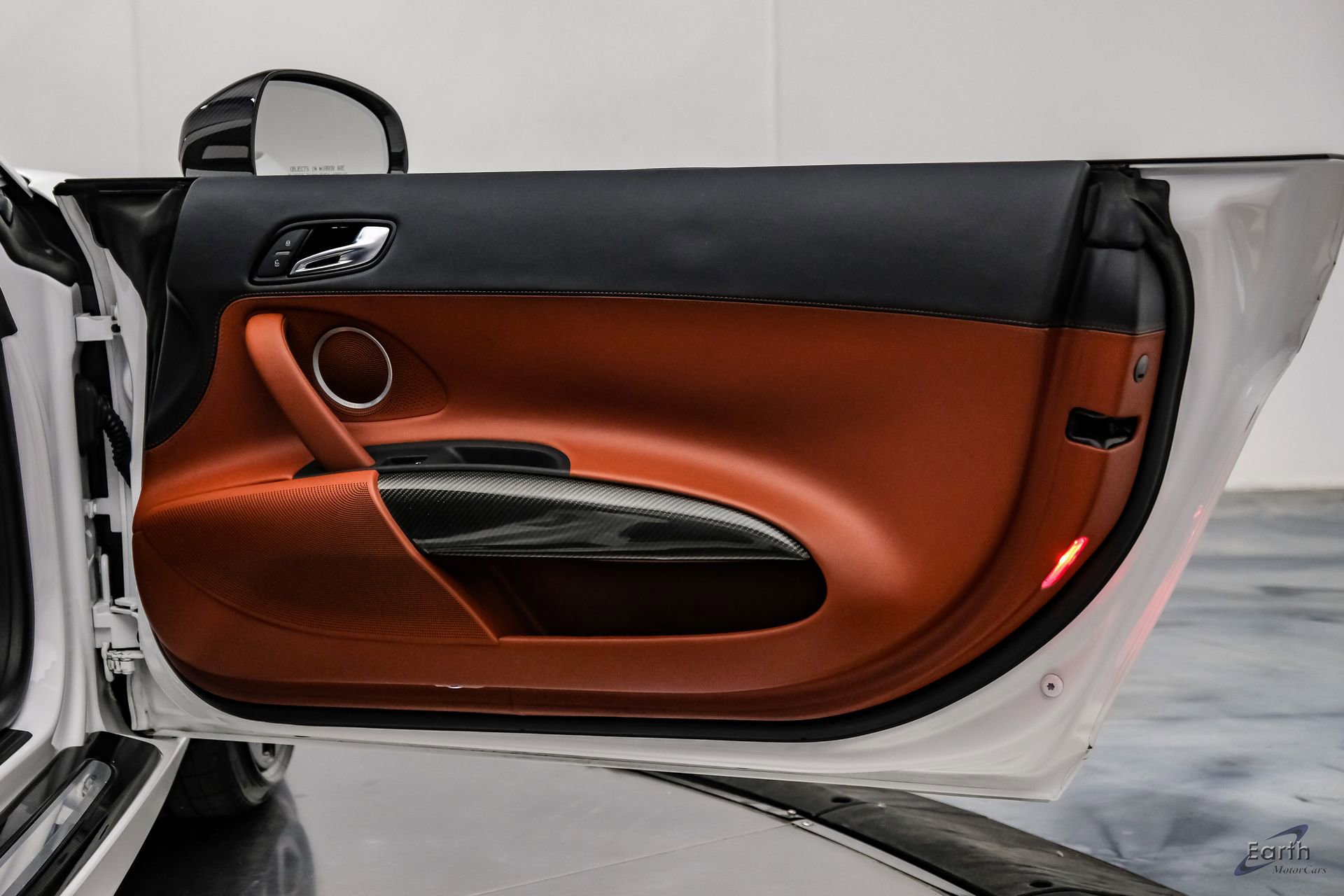 Used 2010 Audi R8 V10 image 91