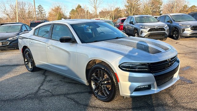 Used 2019 Dodge Charger SXT w/ Blacktop Package image 27