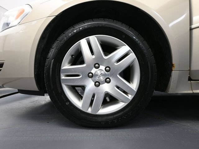 Used 2012 Chevrolet Impala LT FWD image 15