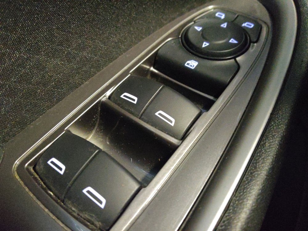 Used 2022 Chevrolet Malibu RS image 27