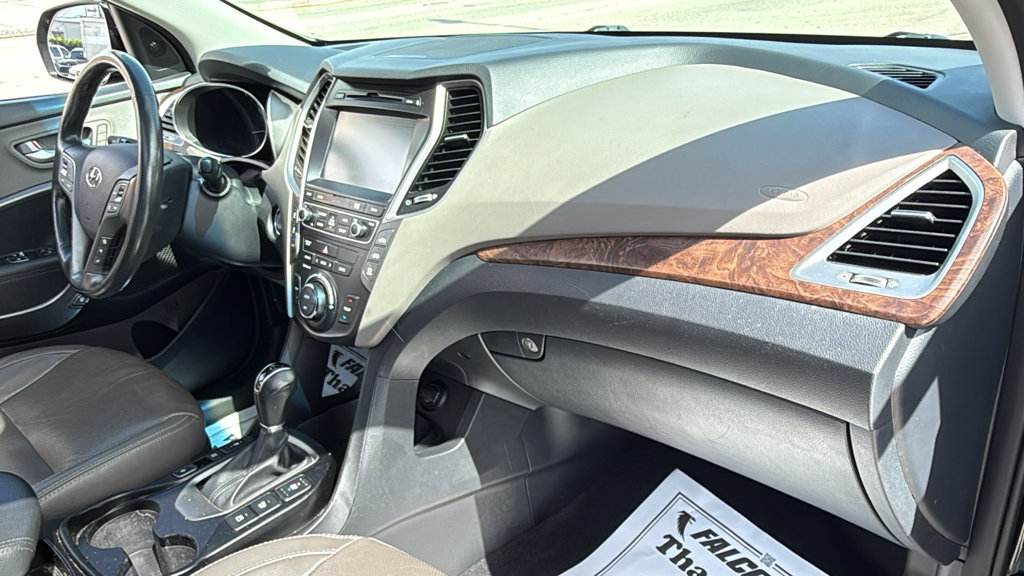 Used 2018 Hyundai Santa Fe AWD w/ SE Ultimate Tech Package 03 image 44
