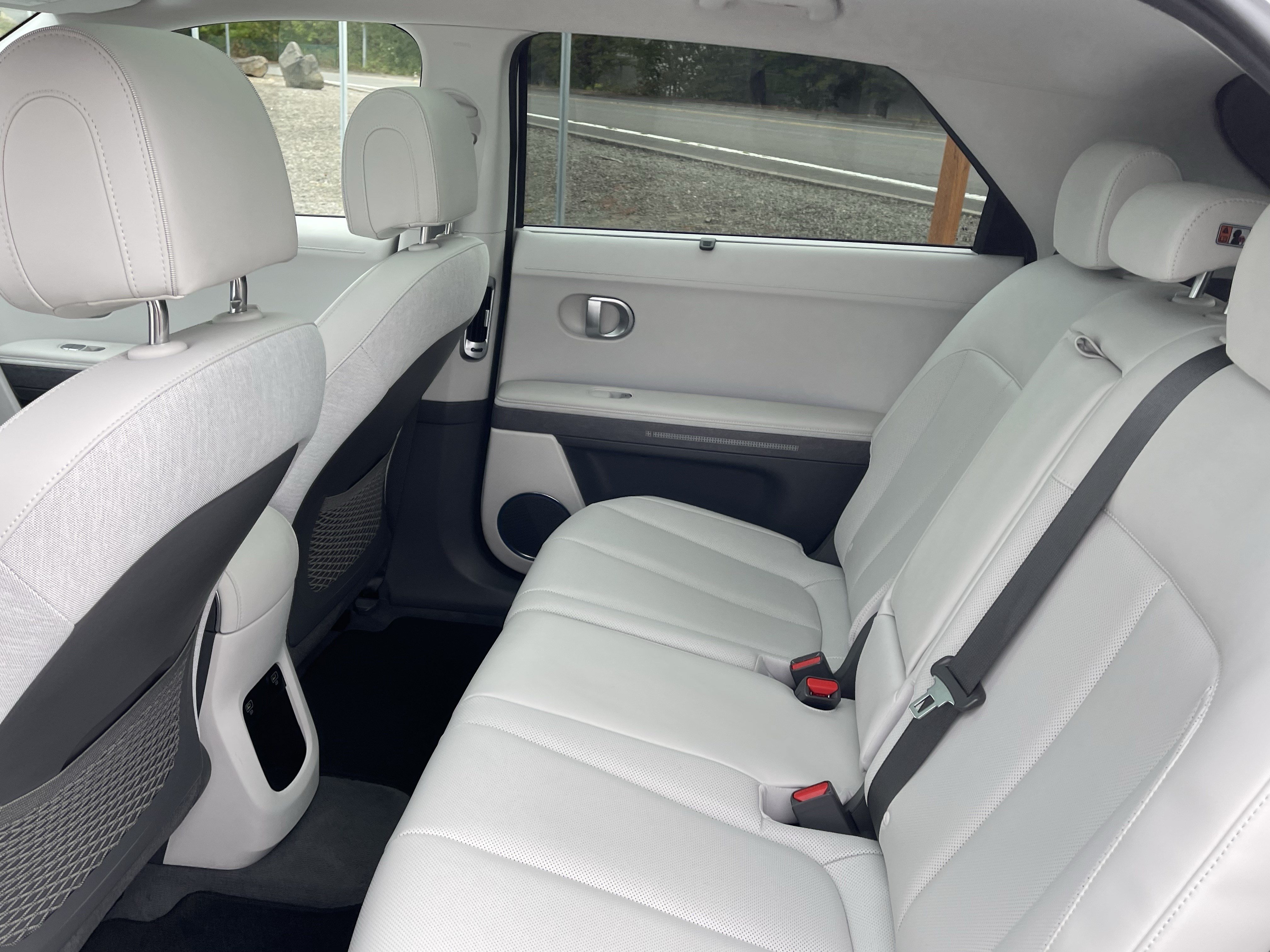 Certified 2024 Hyundai Ioniq 5 Limited AWD/4WD image 14