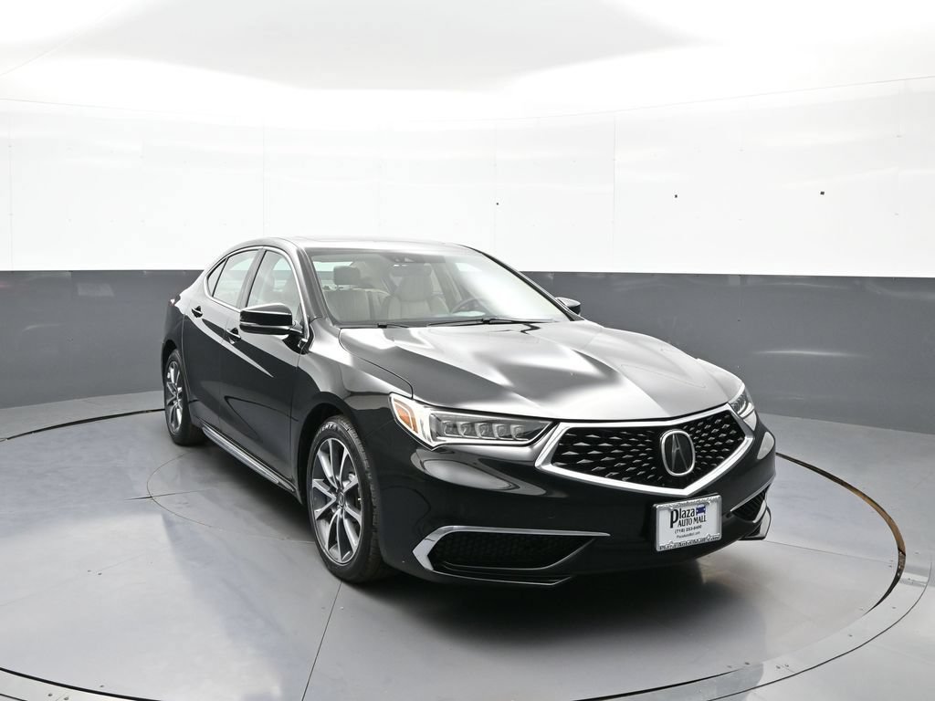 Used 2018 Acura TLX w/ Technology Package FWD image 3