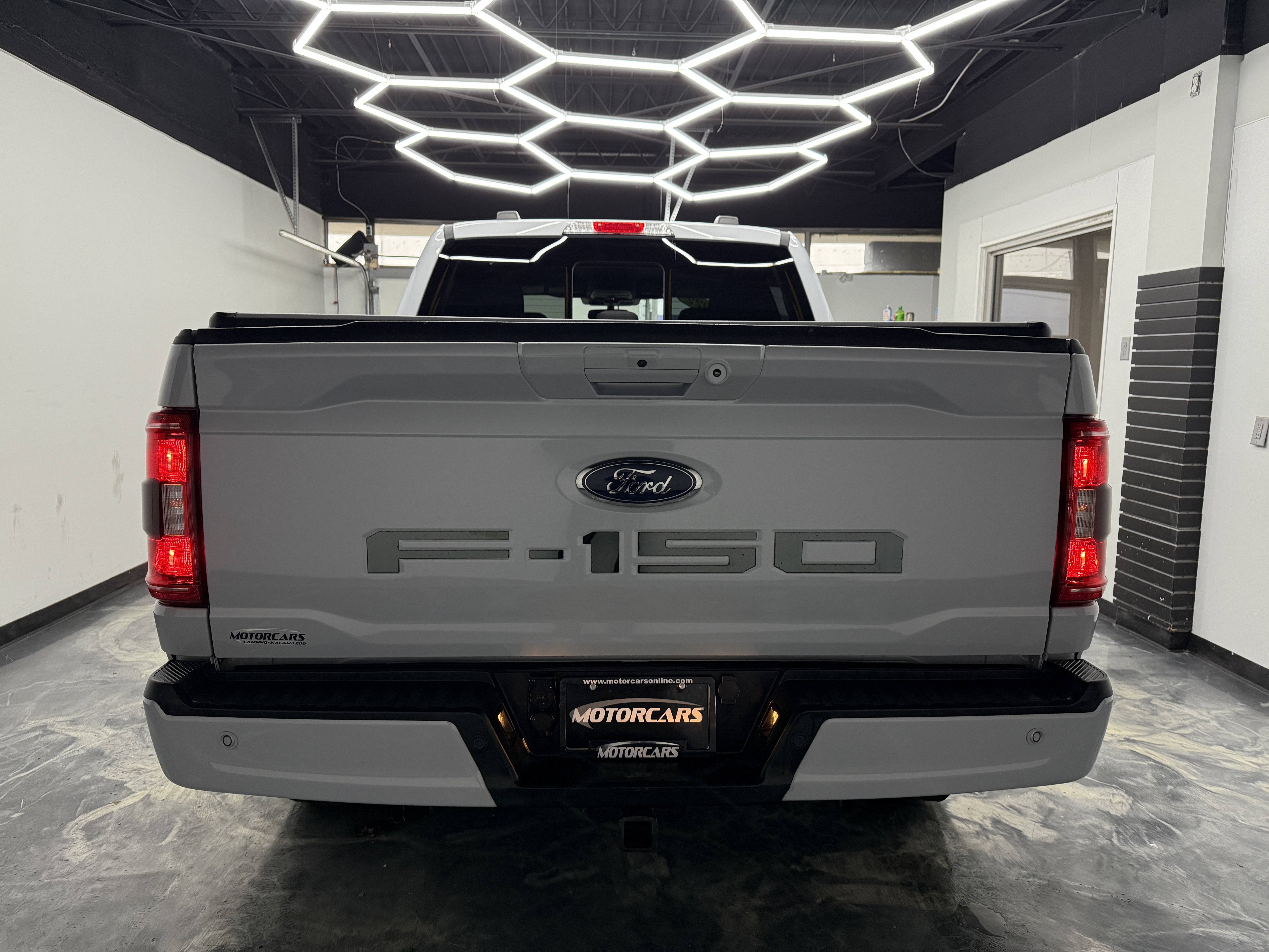 Used 2022 Ford F150 XLT w/ Equipment Group 302A High image 5