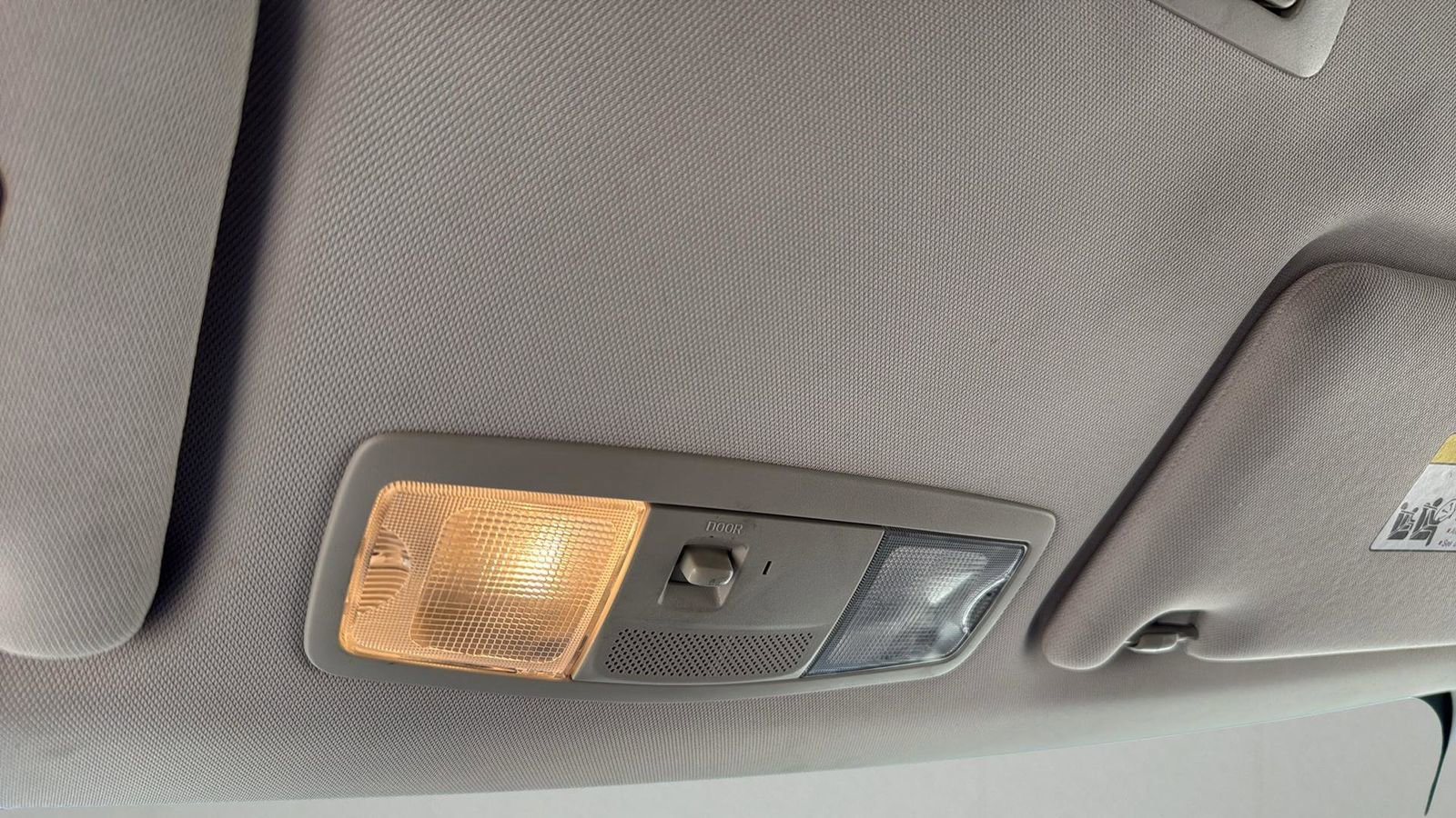 Used 2018 Mitsubishi Outlander ES image 18