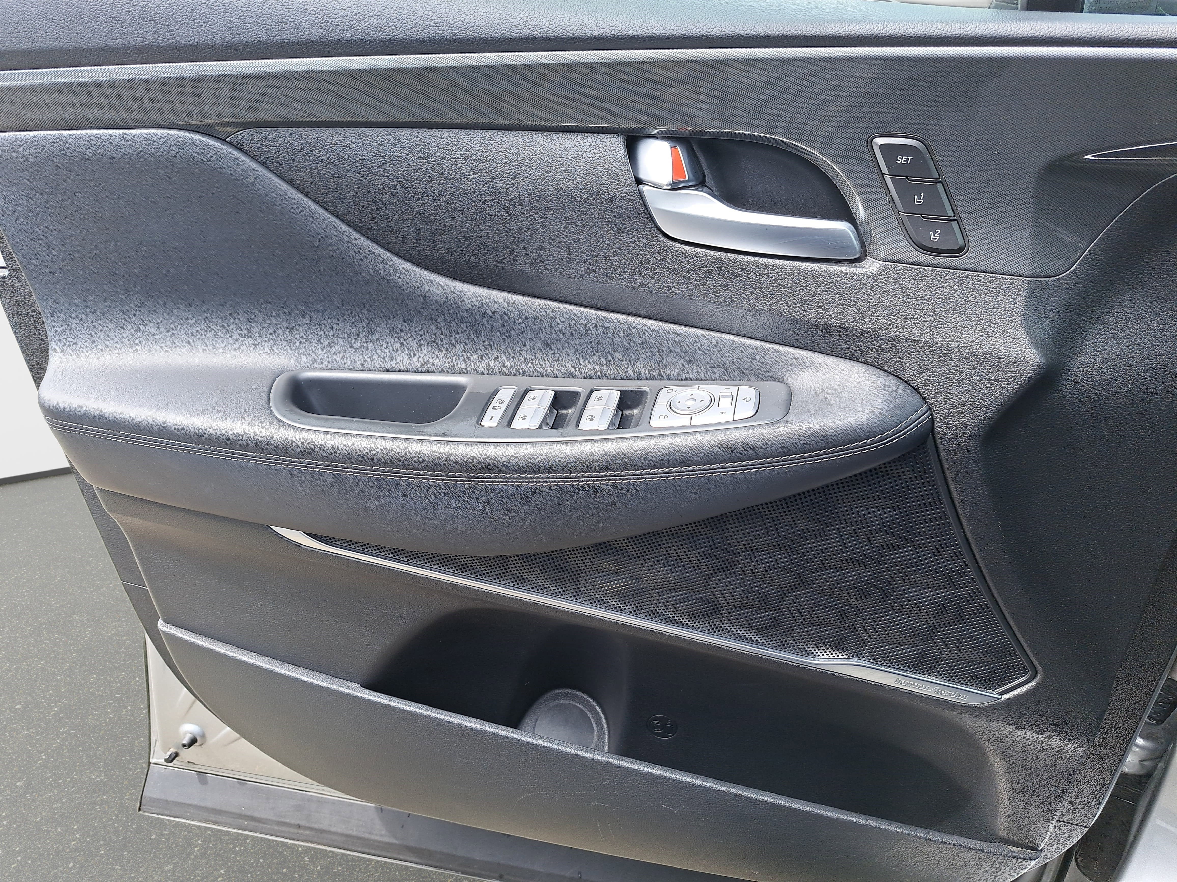 Used 2023 Hyundai Santa Fe Calligraphy FWD image 26