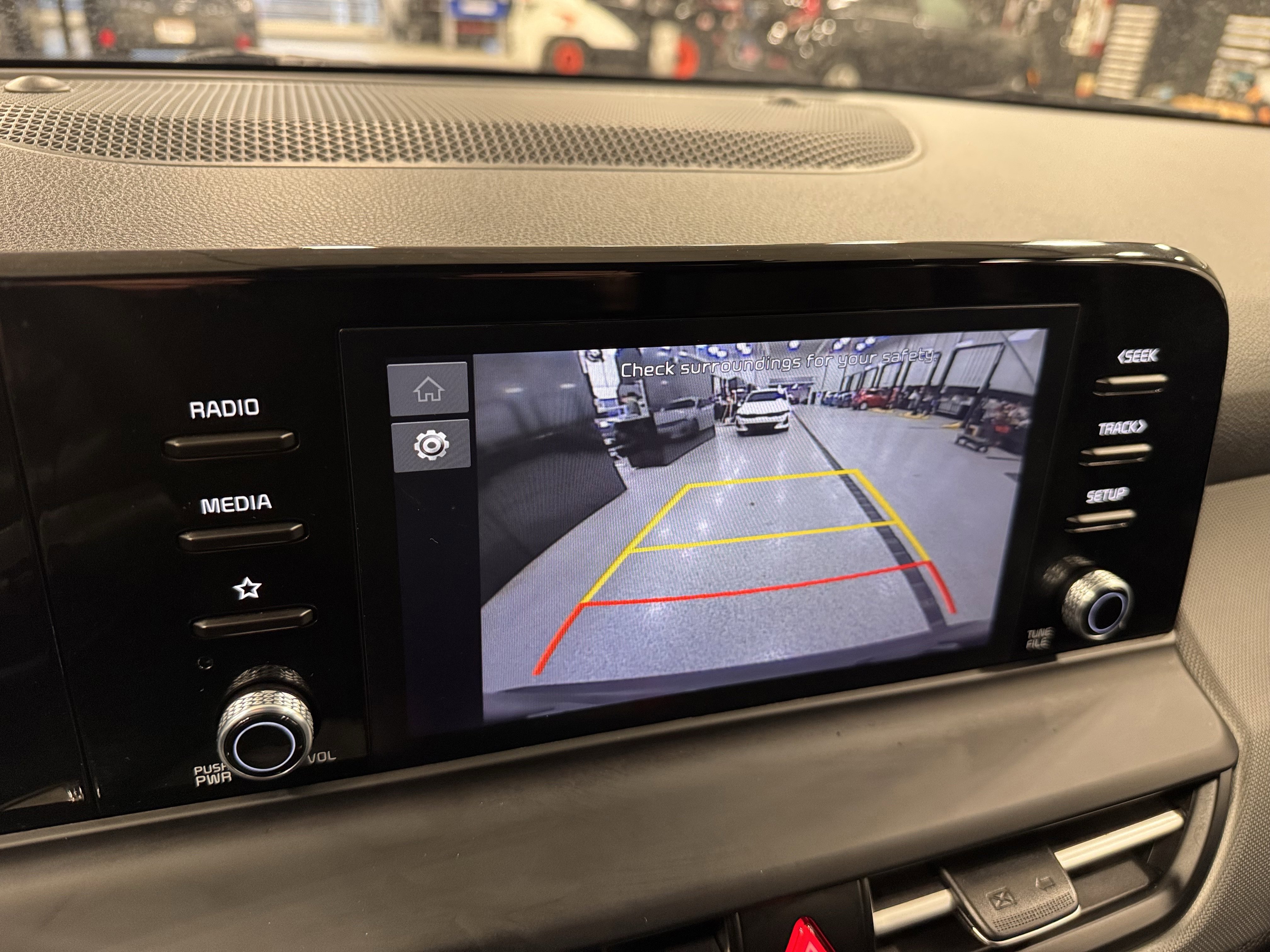 Certified 2025 Kia Seltos LX image 7