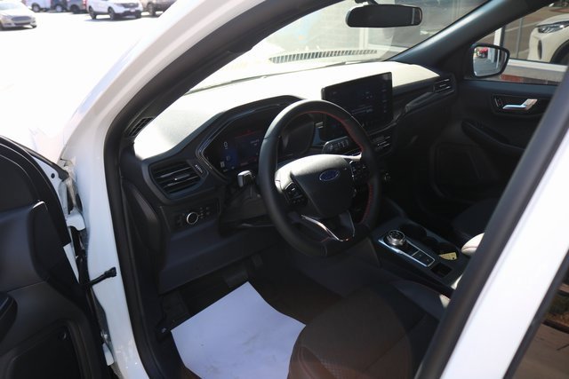 New 2025 Ford Escape ST-Line image 13